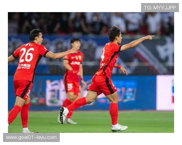 上海海港争冠形势严峻，关键战役成决定性因素