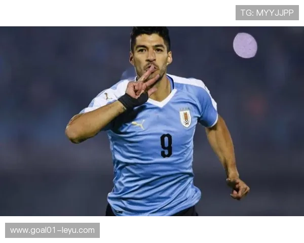 苏亚雷斯：乌拉圭足球传奇的非凡历程与辉煌时刻